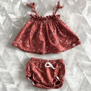 Lulu & Roo 2-3T red stars two piece outfit